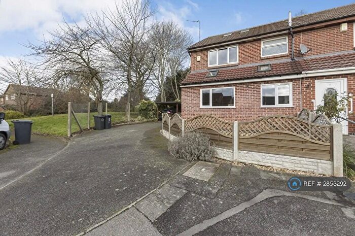 2 Bedroom End Of Terrace House To Rent In Marsh Close, Leicester, LE4