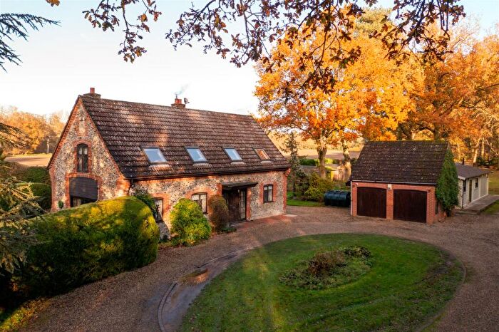 6 Bedroom Detached House For Sale In Quidenham, NR16