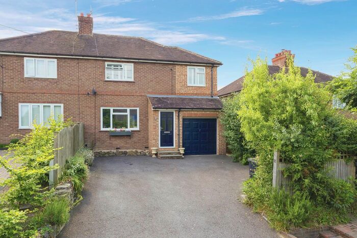 3 Bedroom Semi-Detached House For Sale In Tickerage Lane, Blackboys, Uckfield, East Sussex, TN22