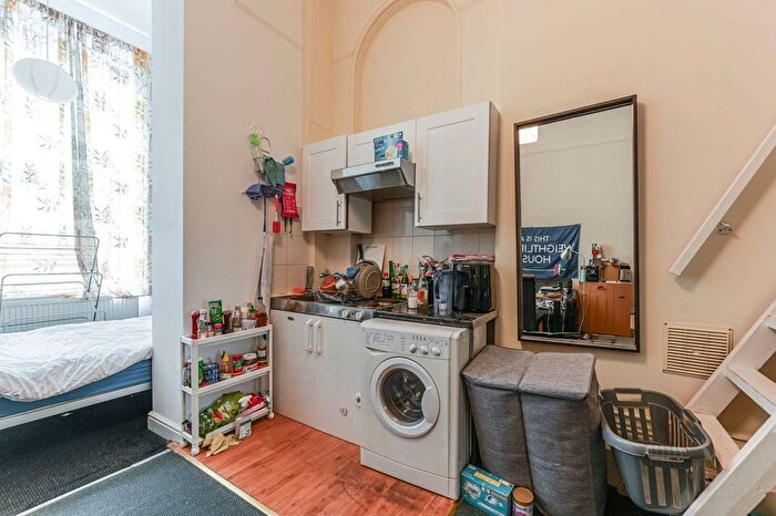Studio To Rent In Cromwell Road, London, Kensington, London, SW5