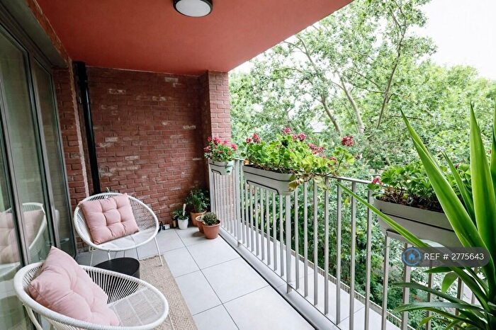 2 Bedroom Flat To Rent In Liddell Place, London, NW6