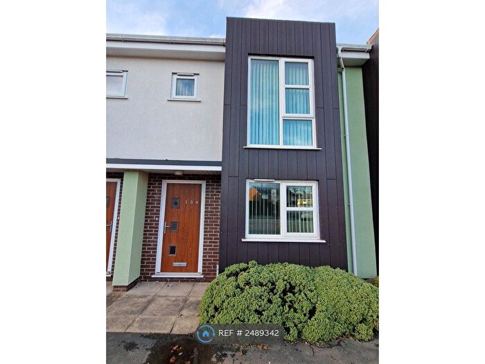 3 Bedroom Semi-Detached House To Rent In Whitby Road, Whitby, Ellesmere Port, CH65