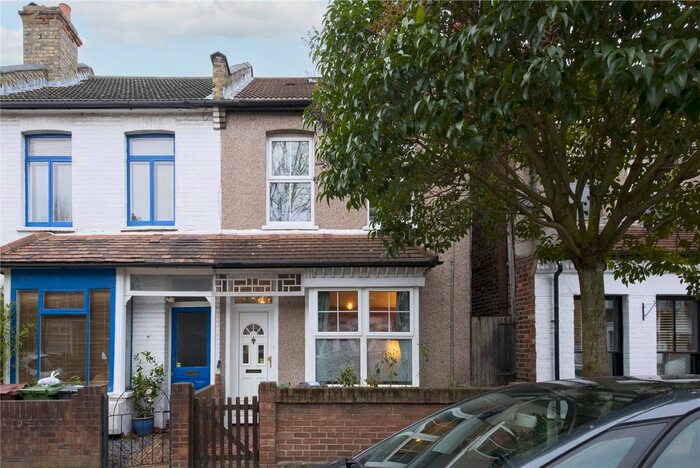 3 Bedroom Terraced House To Rent In Devonshire Road, Walthamstow, London, E17