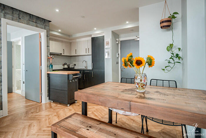 2 Bedroom Apartment For Sale In Beaufort House, - Newhall Street, Jewellery Quarter, B3