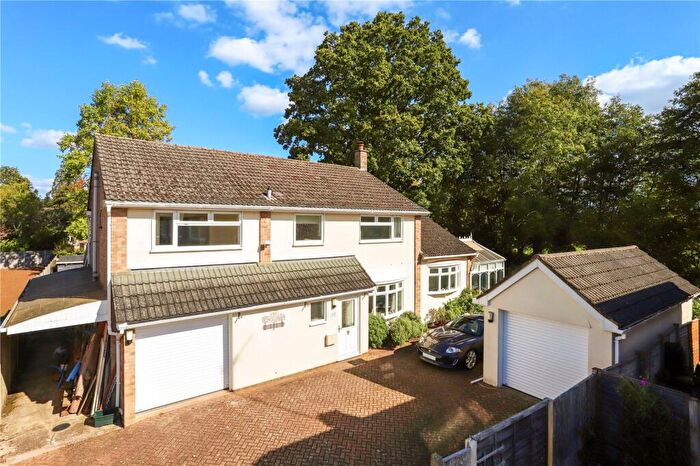 5 Bedroom Detached House For Sale In Silver Birches Way, Elstead, Farnham, Surrey, GU8