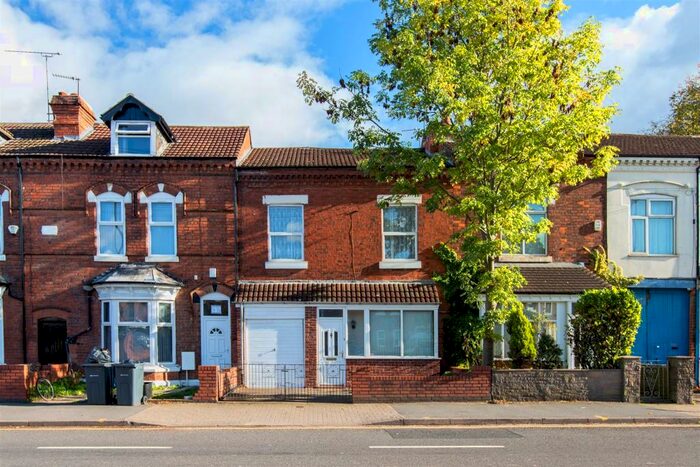 4 Bedroom House To Rent In Pershore Road, Selly Park, Birmingham, B29