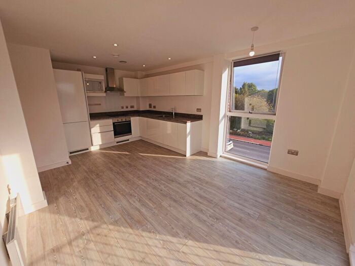 1 Bedroom Apartment For Sale In Craven Street, Salford, M5