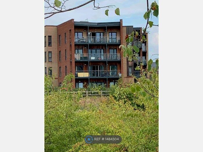 2 Bedroom Flat To Rent In Eniac View, Oakgrove, Milton Keynes, MK10