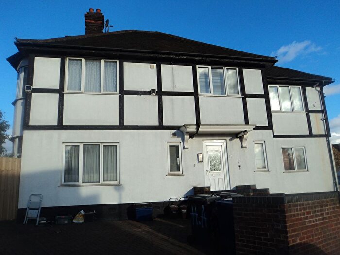 1 Bedroom Flat To Rent In Highfield Avenue, Golders Green, NW11