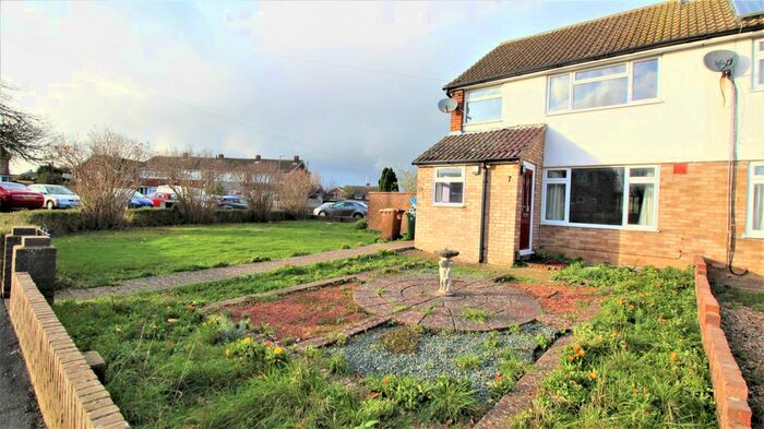 3 Bedroom Semi-Detached House To Rent In Hulbert End, Aylesbury, HP21