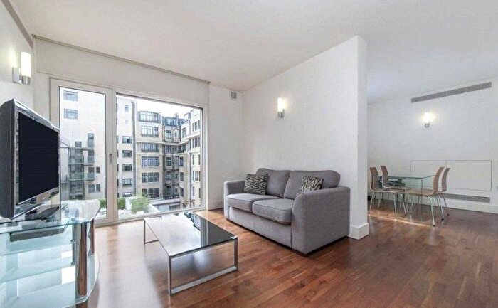 1 Bedroom Flat To Rent In Weymouth Street, Marylebone, London, W1W