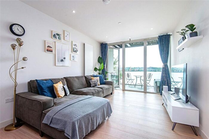 2 Bedroom Flat For Sale In Royal Wharf Walk, London, E16