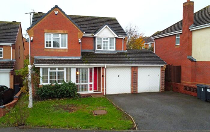 4 Bedroom Detached House For Sale In Blackthorn Way, Measham, DE12