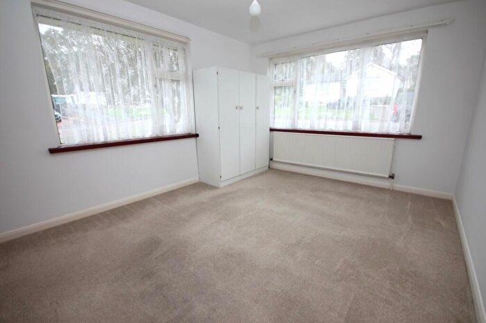 2 Bedroom Bungalow For Sale In Birkdale Road, Broadstone, Dorset, BH18