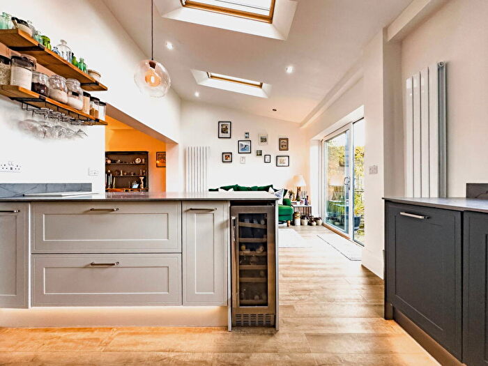 4 Bedroom Semi Detached House For Sale In The Horsepool, Lilbourne, Rugby, CV23