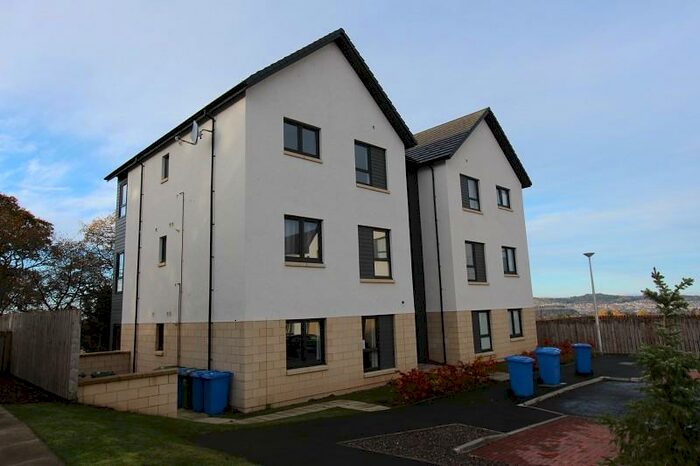 2 Bedroom Flat To Rent In Atholl Place, Milton Of Leys, Inverness., IV2