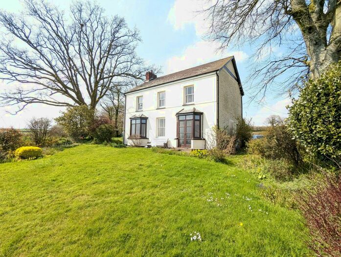 4 Bedroom Detached House For Sale In Llwyn Yr Ynn, Dryslwyn, Carmarthenshire, ., SA32