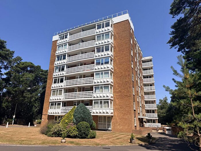 3 Bedroom Apartment For Sale In Roslin Hall, Manor Road, Bournemouth, BH1