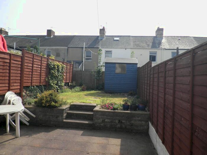 2 Bedroom Property To Rent In Daisy Street, Canton, Cardiff, CF5