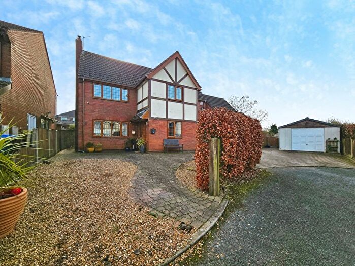 4 Bedroom Detached House For Sale In Squirrel Hayes Avenue, Knypersley, Stoke-On-Trent, ST8