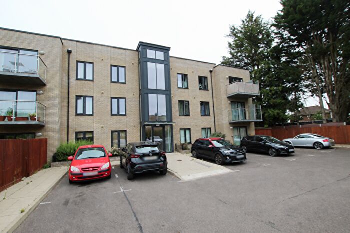 2 Bedroom Flat To Rent In Edeva Court, Cambridge, CB1