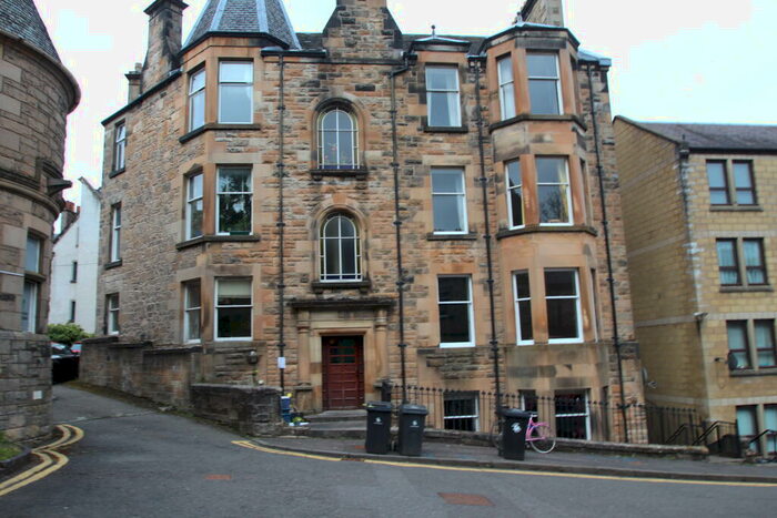 2 Bedroom Flat To Rent In Princes Street, Stirling, FK8