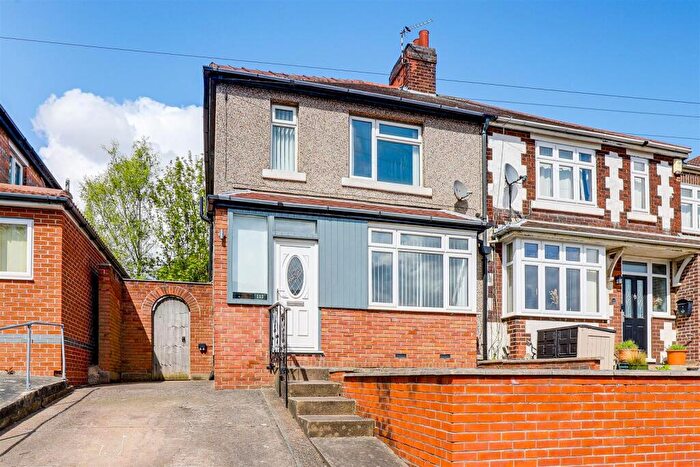 3 Bedroom Semi-Detached House For Sale In Oakdale Road, Bakersfield, Nottinghamshire, NG3
