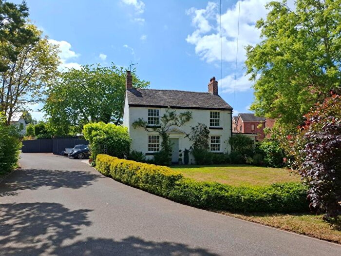3 Bedroom Cottage For Sale In The Meadows, Shavington, CW2