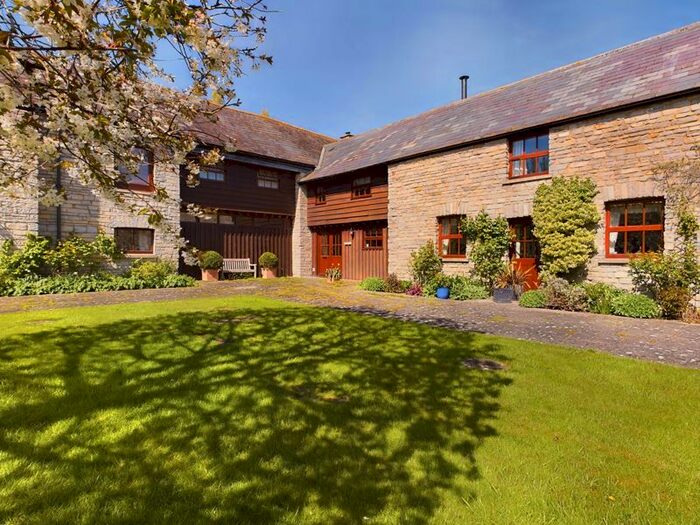 3 Bedroom Barn Conversion For Sale In Knole, Langport, TA10