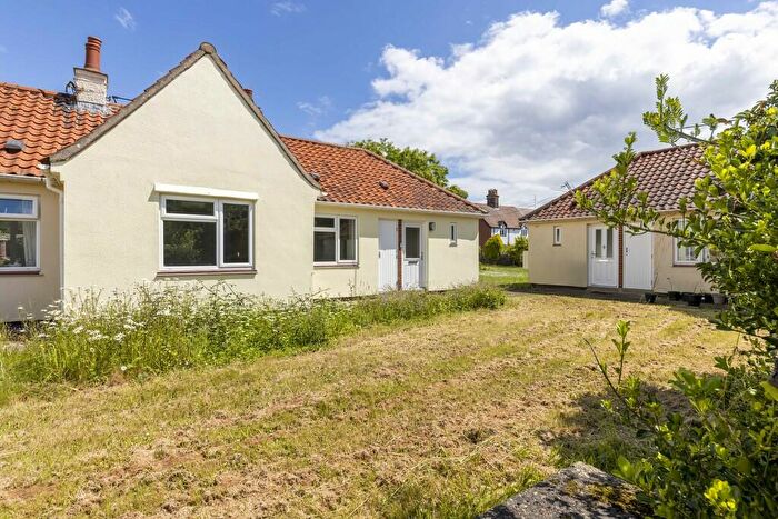 1 Bedroom Semi-Detached Bungalow For Sale In Station Road, Earsham, NR35