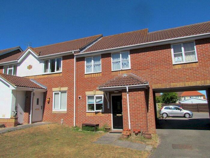 2 Bedroom End Of Terrace House To Rent In Kingfisher Drive, Dovercourt, Harwich, Essex, CO12