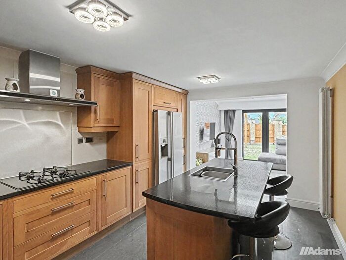 4 Bedroom Detached House For Sale In Kensington Close, Widnes, WA8