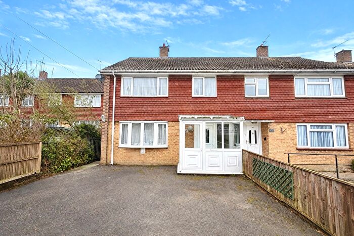 3 Bedroom End Terrace House For Sale In St Johns Road, Yeovil, BA21
