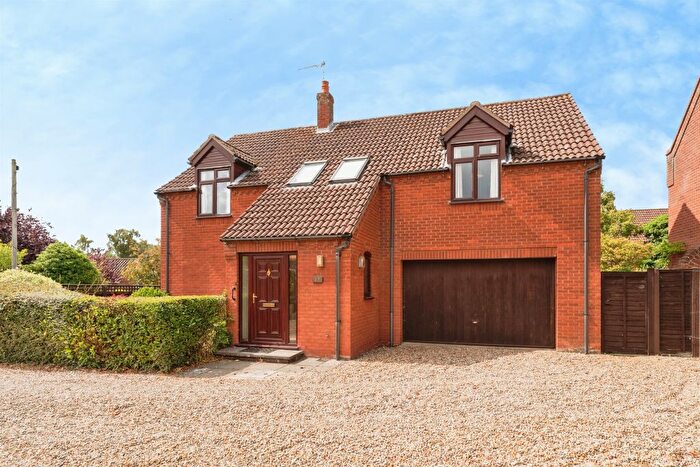4 Bedroom Detached House For Sale In St. Andrews Close, Holt, NR25
