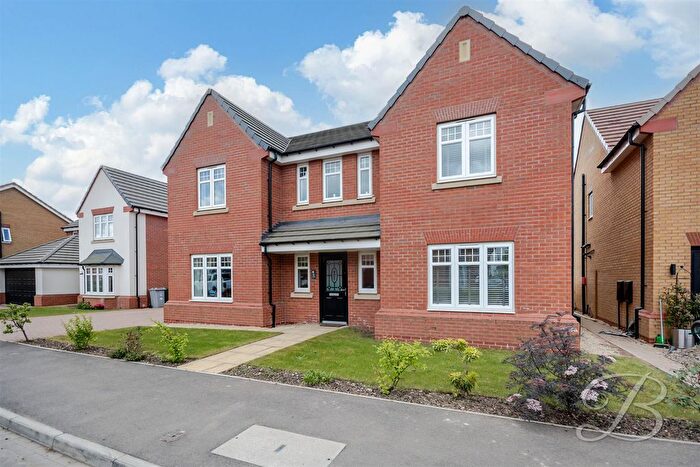 5 Bedroom Detached House For Sale In Longwall Lane, Edwinstowe, NG21