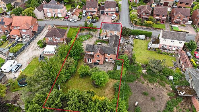 6 Bedroom Detached House For Sale In Epworth Road, Owston Ferry, DN9