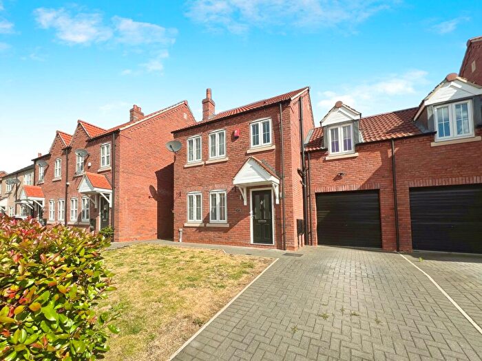 3 Bedroom Semi-Detached House To Rent In Bob Rainsforth Way, Gainsborough, DN21