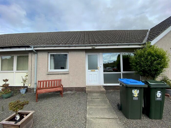 1 Bedroom Bungalow To Rent In Pitheavlis Castle Gardens, Perth, PH2