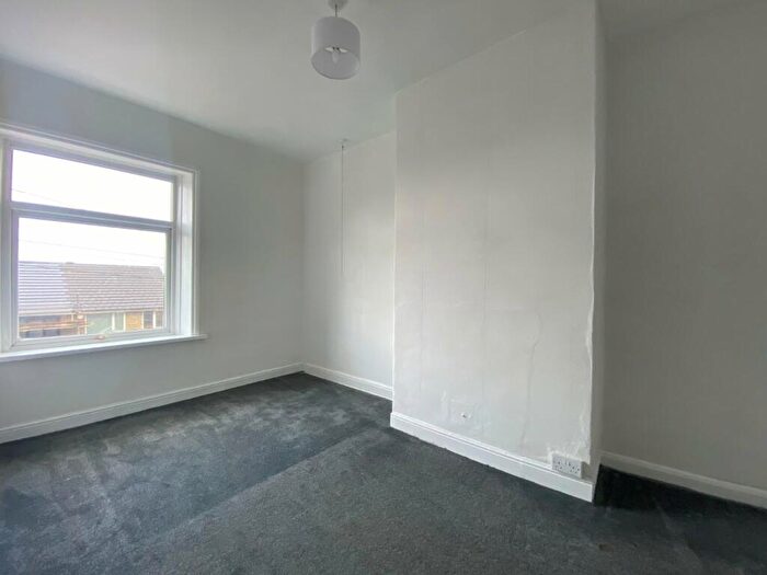 2 Bedroom Terraced House For Sale In Cranbrook Street, Clayton, Bradford, BD14