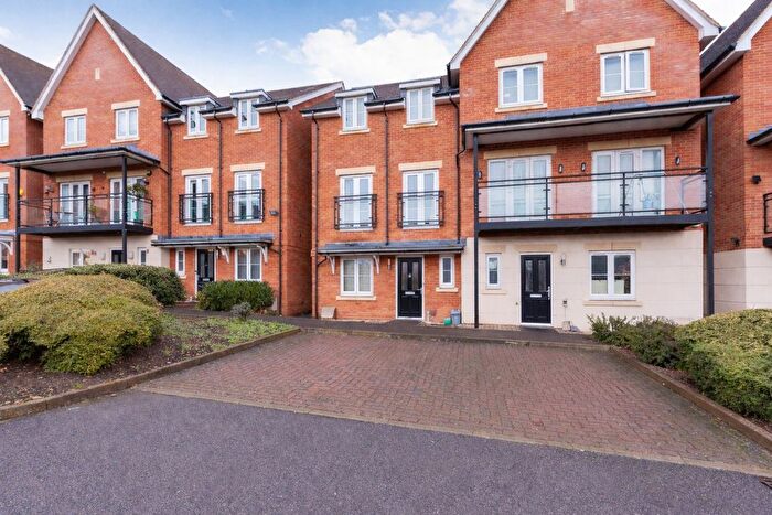 4 Bedroom Town House For Sale In Foxherne, Langley, SL3