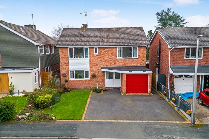 4 Bedroom Detached House For Sale In Cranford Court, Chester, Cheshire, CH4