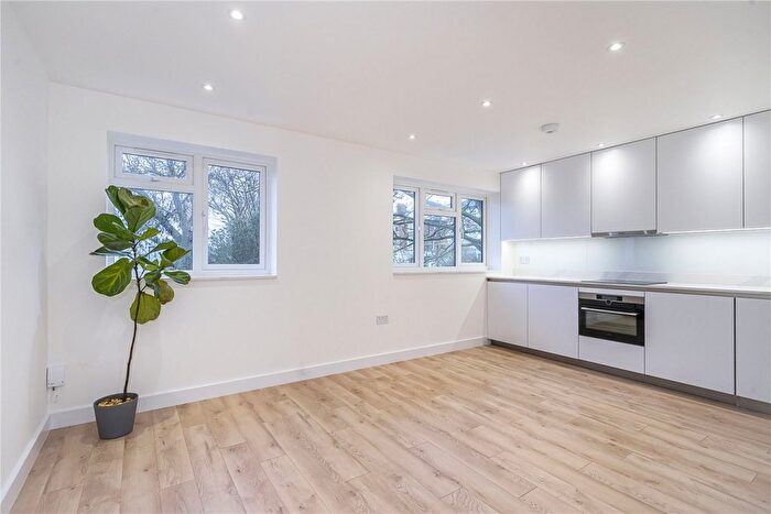 1 Bedroom Flat To Rent In Spencer Road, London, W4