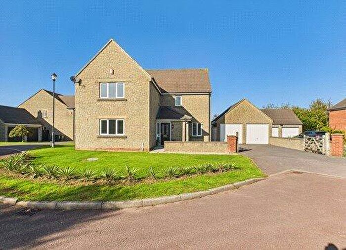 4 Bedroom Detached House For Sale In Beaufort Close, Elborough, Weston-super-Mare, North Somerset, BS24