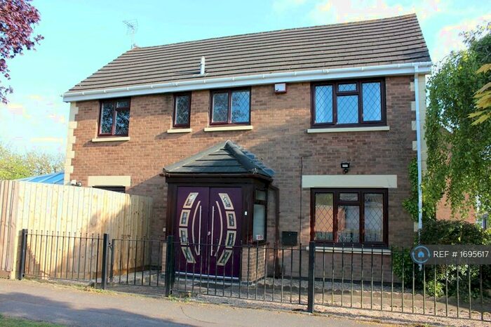 4 Bedroom Detached House To Rent In Slateley Crescent, Shirley, Solihull, B90