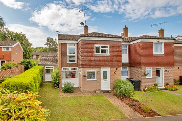 3 Bedroom End Of Terrace House For Sale In Ferndown, Vigo, Gravesend, Kent, DA13