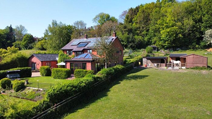 5 Bedroom Detached House For Sale In Eastwell Road, Potterne Wick, Potterne, SN10