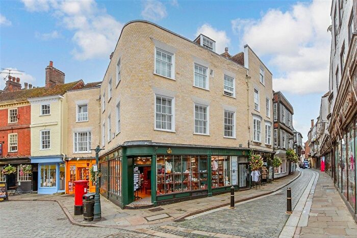 2 Bedroom Flat For Sale In Mercery Lane, Canterbury, Kent, CT1
