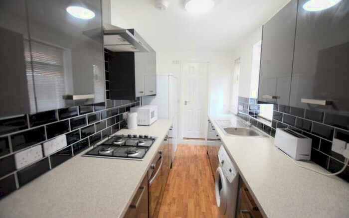 5 Bedroom Terraced House To Rent In Large Bed Student Property Walking Distance To Uni, Cross Street, Lincoln, LN5