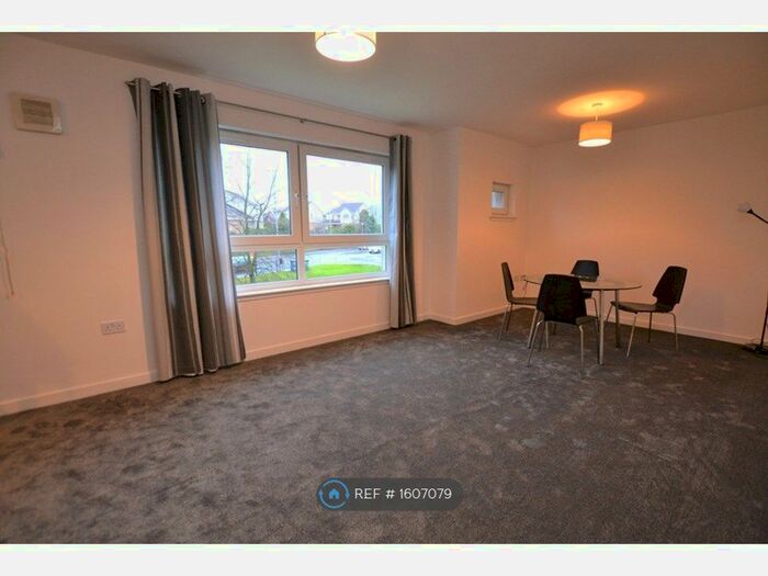2 Bedroom Flat To Rent In Strathclyde Gardens, Cambuslang, Glasgow, G72
