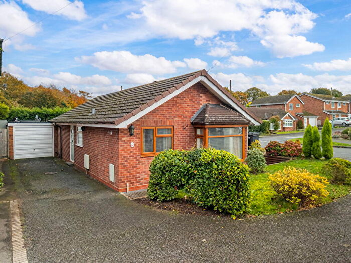 2 Bedroom Detached Bungalow For Sale In Fulmar Crescent, Kidderminster, DY10